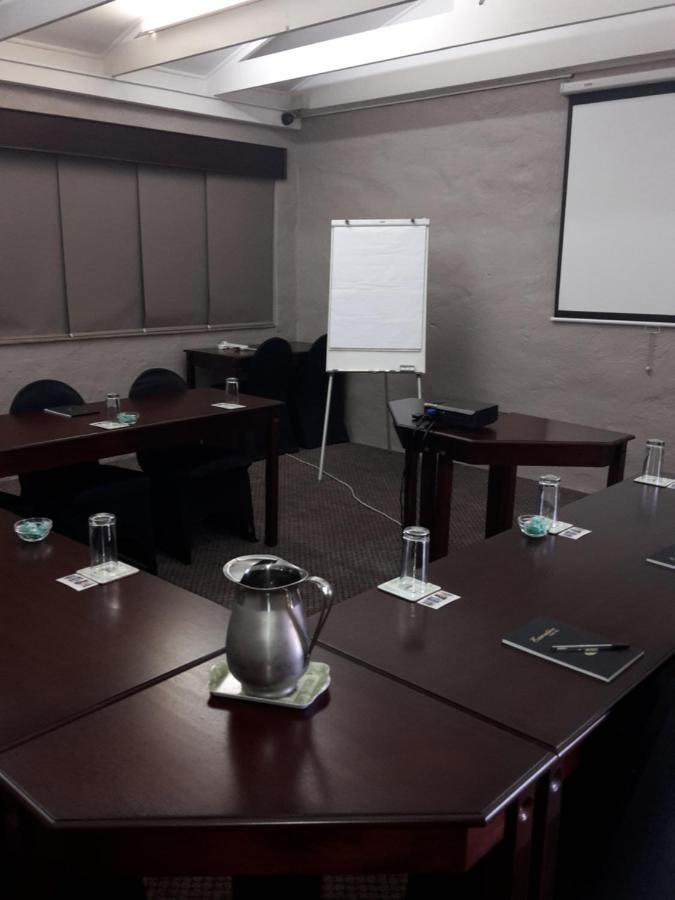 Cornerstone Guest Lodge Преторія Екстер'єр фото